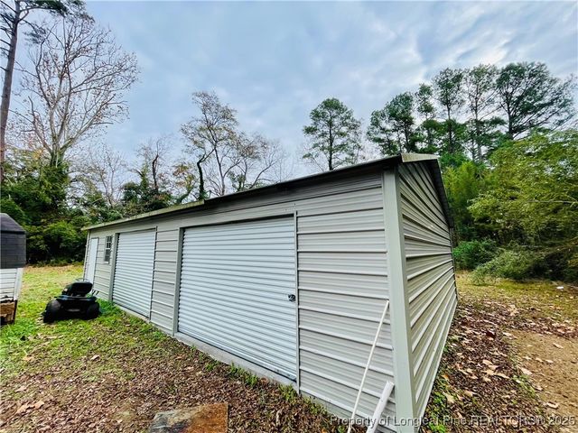 405 S Austin Street S, Maxton, NC 28364