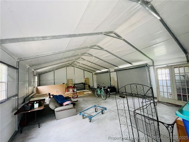 405 S Austin Street S, Maxton, NC 28364