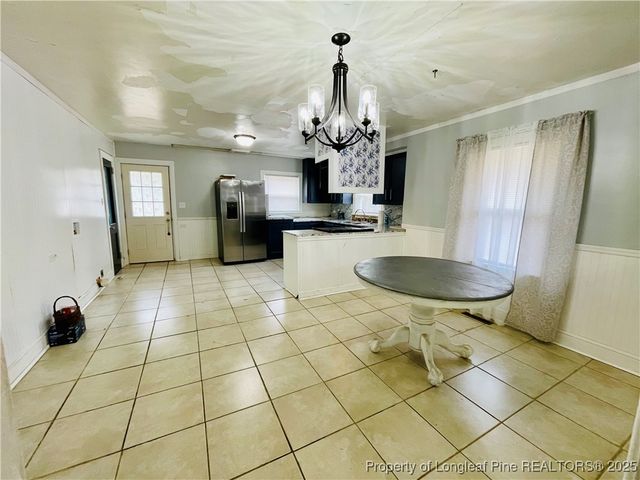 405 S Austin Street S, Maxton, NC 28364