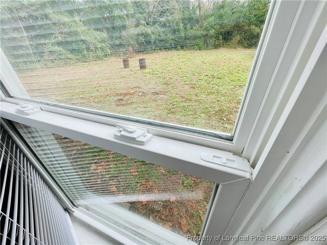 405 S Austin Street S, Maxton, NC 28364