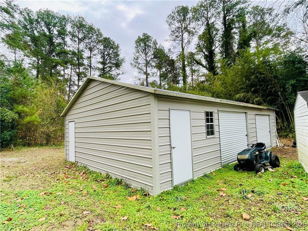 405 S Austin Street S, Maxton, NC 28364 — photo 12