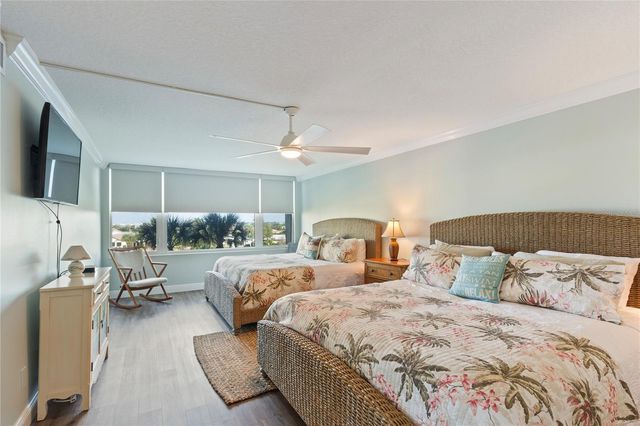 736 ISLAND WAY 406, Clearwater, FL 33767