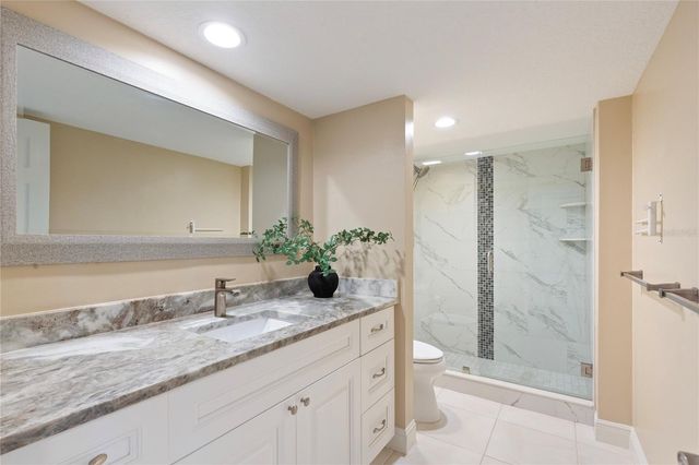 736 ISLAND WAY 406, Clearwater, FL 33767