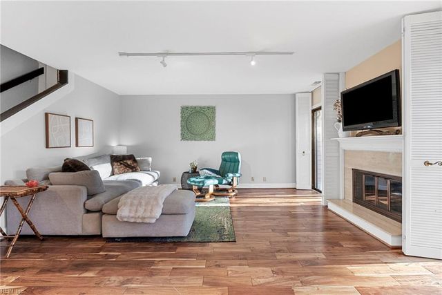 103 Winster Fax, Williamsburg, VA 23185