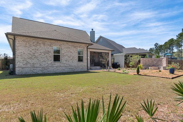 174 Revana Way, Freeport, FL 32439