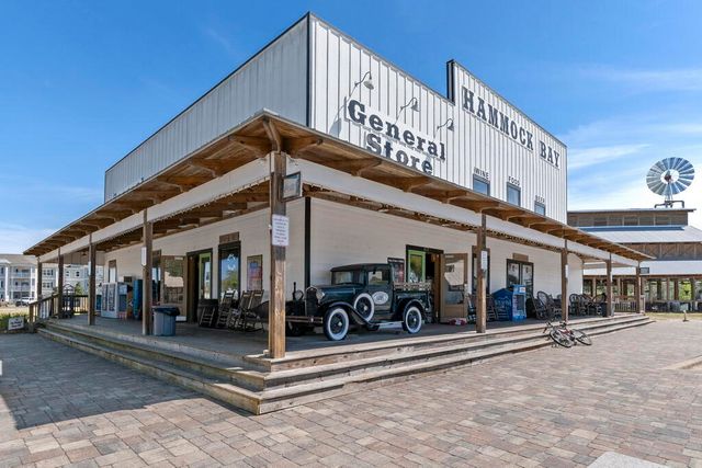 174 Revana Way, Freeport, FL 32439