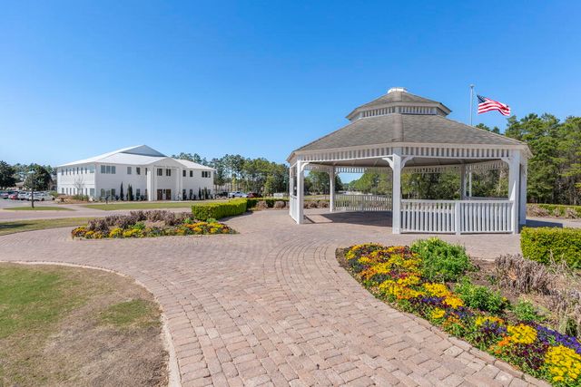 174 Revana Way, Freeport, FL 32439