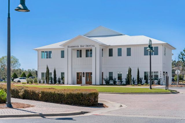 174 Revana Way, Freeport, FL 32439