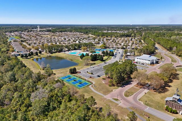 174 Revana Way, Freeport, FL 32439