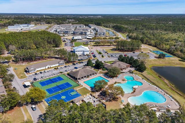 174 Revana Way, Freeport, FL 32439