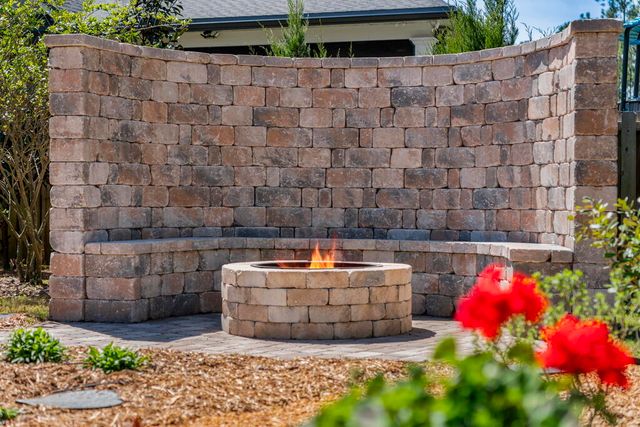 174 Revana Way, Freeport, FL 32439