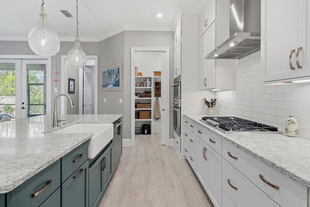 174 Revana Way, Freeport, FL 32439