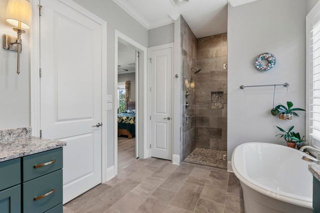 174 Revana Way, Freeport, FL 32439