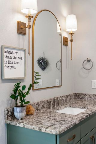 174 Revana Way, Freeport, FL 32439