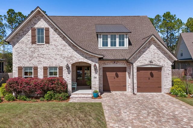 174 Revana Way, Freeport, FL 32439