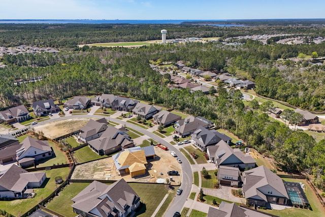 174 Revana Way, Freeport, FL 32439