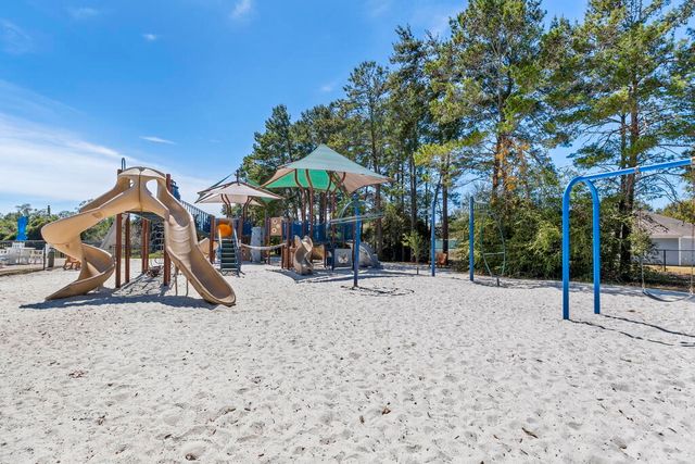 174 Revana Way, Freeport, FL 32439