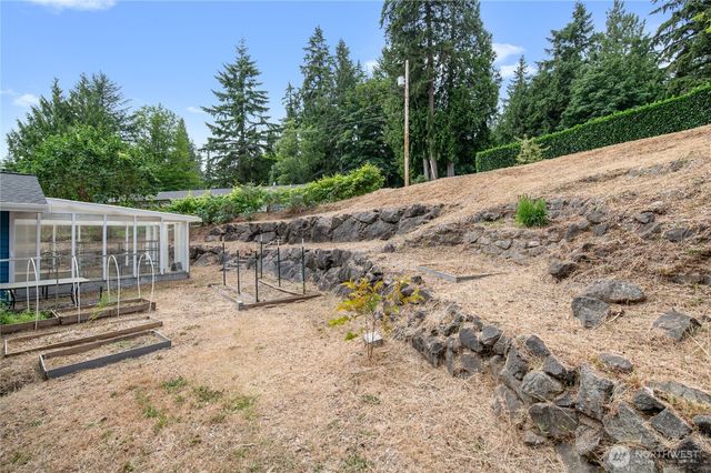 7675 Old Military Road NE, Bremerton, WA 98311