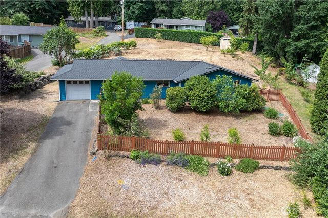 7675 Old Military Road NE, Bremerton, WA 98311