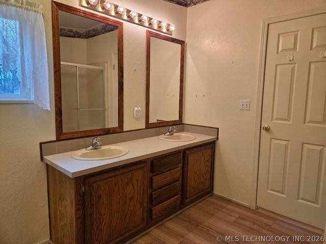 420828 E 1143 Road, Eufaula, OK 74432