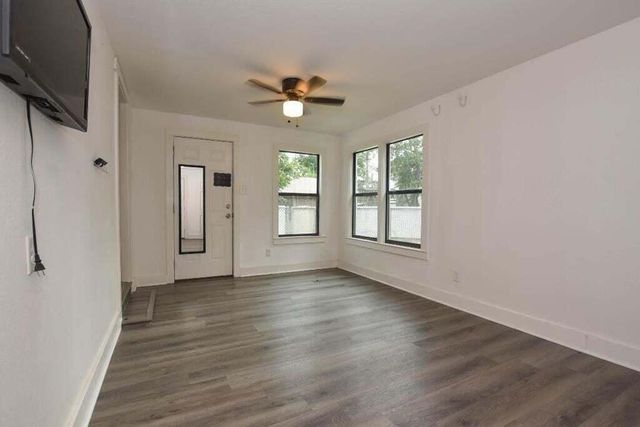 309 N Adams Street, San Angelo, TX 76901