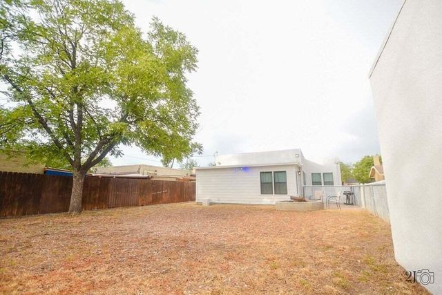 309 N Adams Street, San Angelo, TX 76901