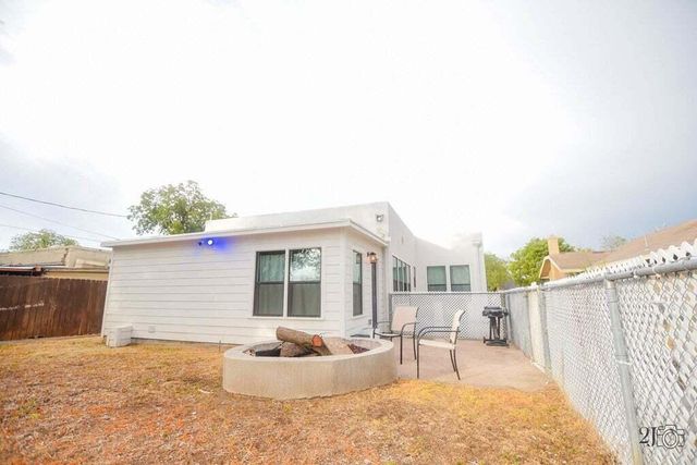 309 N Adams Street, San Angelo, TX 76901