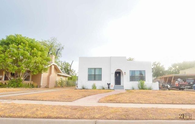 309 N Adams Street, San Angelo, TX 76901