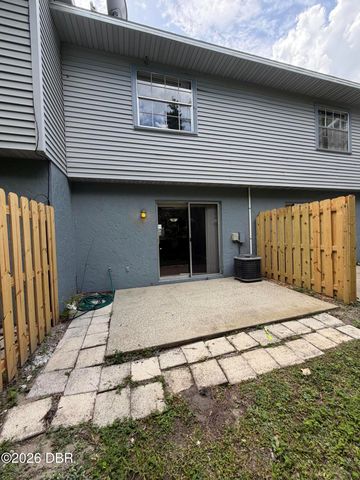 175 Yorktowne Dr Apt 21, Daytona Beach, FL 32119