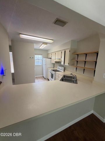 175 Yorktowne Dr Apt 21, Daytona Beach, FL 32119