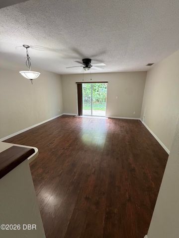 175 Yorktowne Dr Apt 21, Daytona Beach, FL 32119