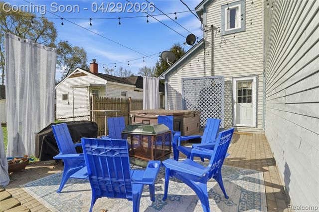 3357 Giddings Boulevard, Highland, MI 48356