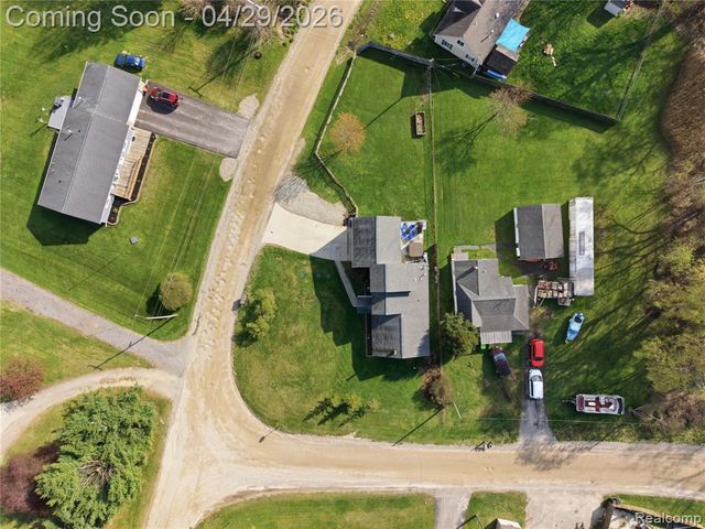 3357 Giddings Boulevard, Highland, MI 48356