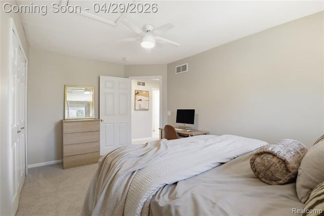 3357 Giddings Boulevard, Highland, MI 48356
