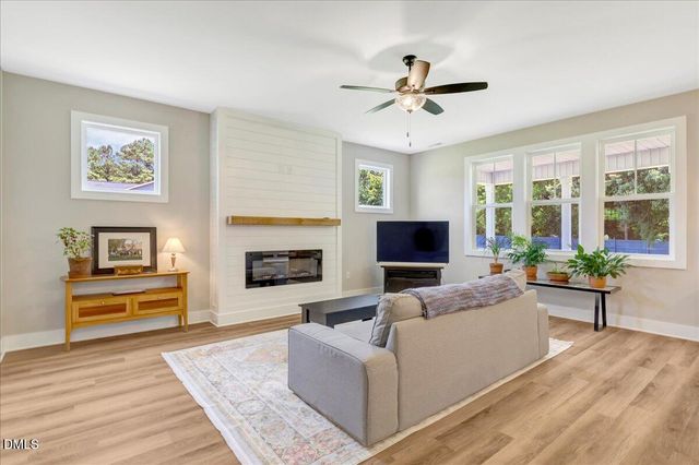 9133 Raccoon Drive, Middlesex, NC 27557