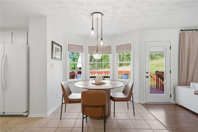 3366 Woodlaurel Drive, Snellville, GA 30078