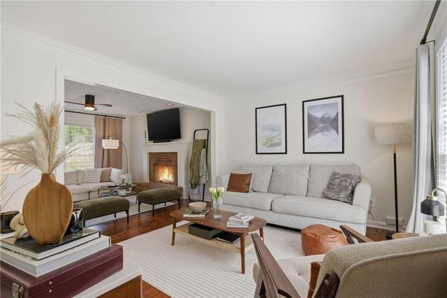 3366 Woodlaurel Drive, Snellville, GA 30078