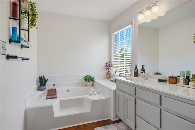 3366 Woodlaurel Drive, Snellville, GA 30078