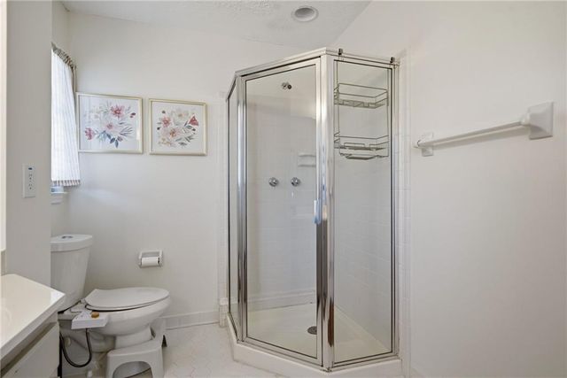 3366 Woodlaurel Drive, Snellville, GA 30078