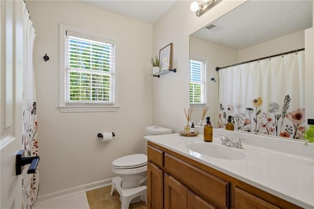 3366 Woodlaurel Drive, Snellville, GA 30078