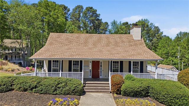 3366 Woodlaurel Drive, Snellville, GA 30078