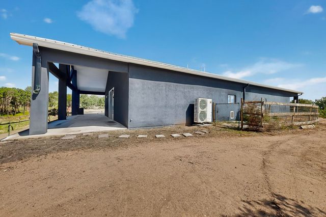 19 Eastview Lane, Stanley, NM 87056