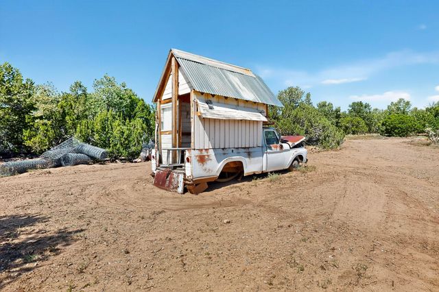 19 Eastview Lane, Stanley, NM 87056