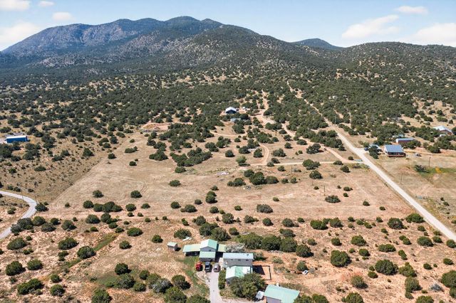 19 Eastview Lane, Stanley, NM 87056