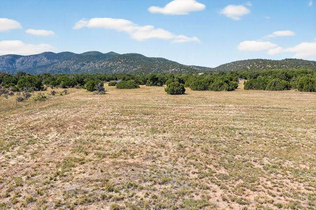 19 Eastview Lane, Stanley, NM 87056