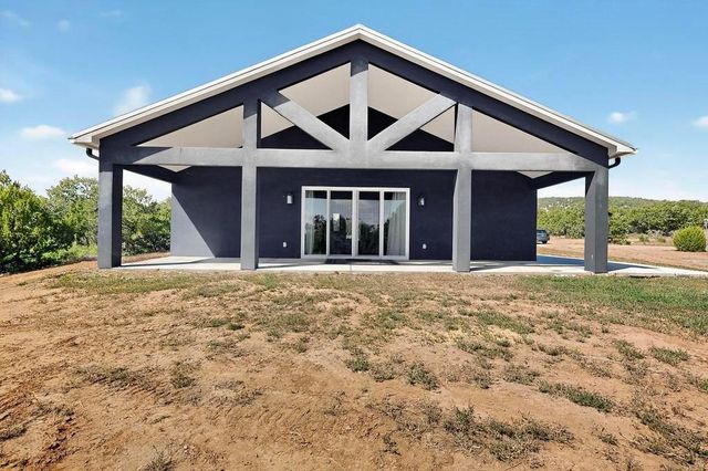 19 Eastview Lane, Stanley, NM 87056