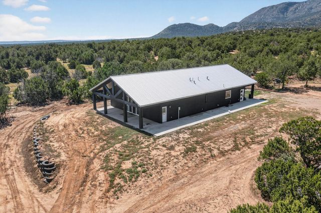 19 Eastview Lane, Stanley, NM 87056