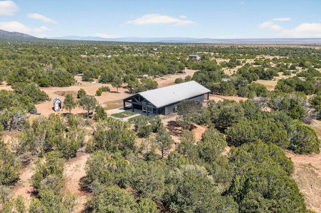 19 Eastview Lane, Stanley, NM 87056