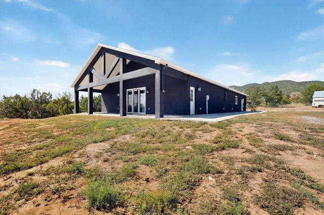 19 Eastview Lane, Stanley, NM 87056