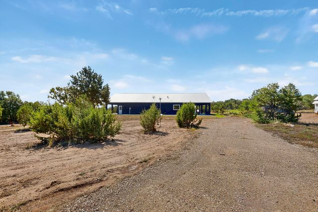 19 Eastview Lane, Stanley, NM 87056